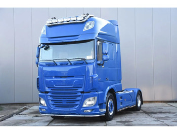 Ťahač DAF XF 530