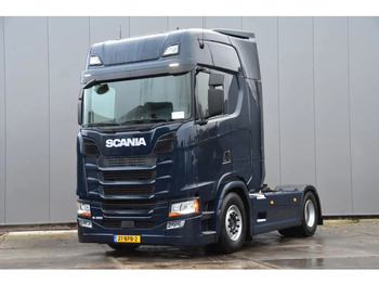 Ťahač SCANIA S 450