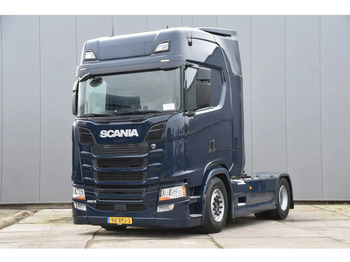 Ťahač SCANIA S 450