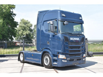 Ťahač SCANIA S 450