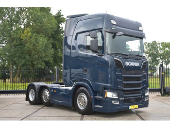 Ťahač SCANIA S 520