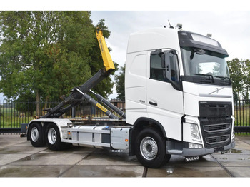 Hákový nosič kontajnerov VOLVO FH 460