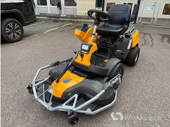 Leasing  Åkgräsklippare Stiga Park Pro 900 AWX ink Klippaggregat & Snöslunga Åkgräsklippare Stiga Park Pro 900 AWX ink Klippaggregat & Snöslunga: obrázok 1