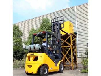 XCMG XCC-LW15 1.5 t Mini Electric Pallet Forklift Truck With Cheap Price - Elektrický vysokozdvižný vozík: obrázok 1 XCMG XCC-LW15 1.5 t Mini Electric Pallet Forklift Truck With Cheap Price - Elektrický vysokozdvižný vozík: obrázok 1