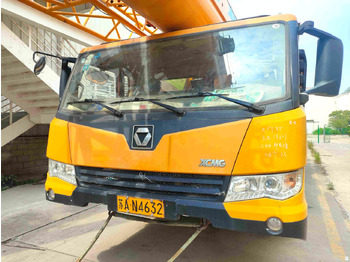 Autožeriav XCMG XCT55L5 55ton used 5-section truck crane price: obrázok 3 Autožeriav XCMG XCT55L5 55ton used 5-section truck crane price: obrázok 3