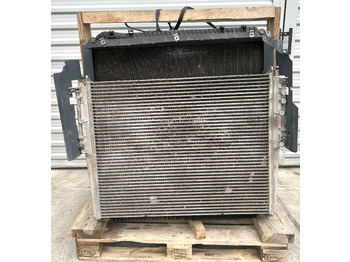 Chladič MERCEDES-BENZ Actros