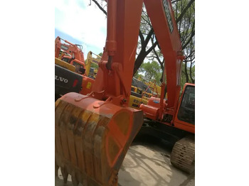 Pásové rýpadlo DOOSAN DH220LC-7