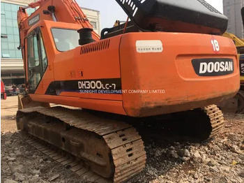 Pásové rýpadlo DOOSAN DH300