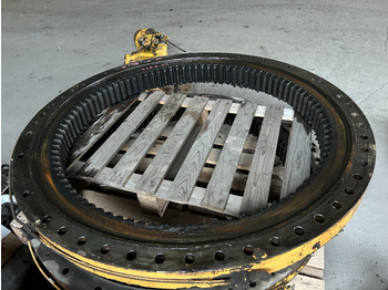 Otočný ložisko LIEBHERR