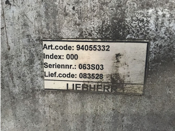 Kabína a interiér LIEBHERR