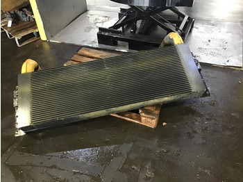 Medzichladič LIEBHERR