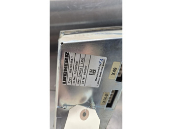 Palubná doska LIEBHERR