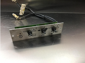 Palubná doska LIEBHERR