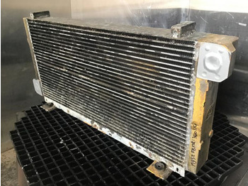 Olejový chladič LIEBHERR