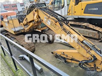 Pásové rýpadlo LIEBHERR R 900