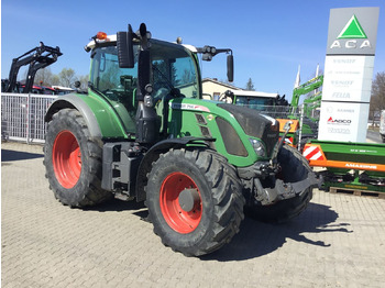Traktor FENDT 714 Vario