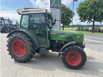 Traktor FENDT Farmer 200