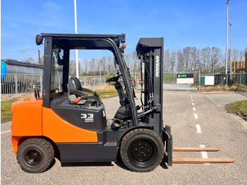 Dieselový vysokozdvižný vozík DOOSAN