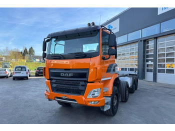 Podvozek s kabinou DAF CF 440