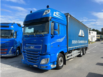 Plachtové nákladné vozidlo DAF XF 510