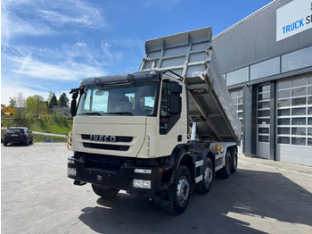 Sklápač IVECO Trakker