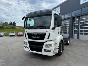 Podvozek s kabinou MAN TGS 18.480