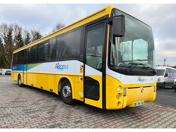 Prímestský autobus IRISBUS