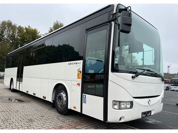 Prímestský autobus IRISBUS