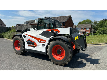 Teleskopický nakladač BOBCAT