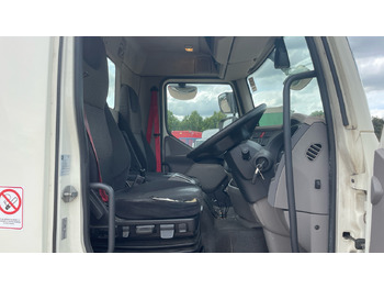 Valníkový/ Plošinový nákladný automobil DAF LF 230