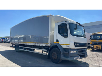 Skříňový nákladní auto DAF LF 55 220