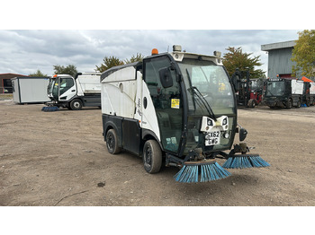 Zametacie vozidlo JOHNSTON