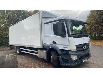 Skříňový nákladní auto MERCEDES-BENZ Actros 1824