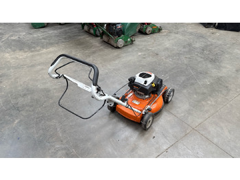 Záhradná kosačka STIHL RM4 RTP: obrázok 2 Záhradná kosačka STIHL RM4 RTP: obrázok 2