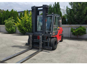 Dieselový vysokozdvižný vozík DAN TRUCK