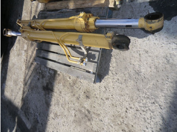 Hydraulický valec CATERPILLAR