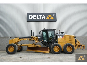 Zrovnávač CATERPILLAR 140M