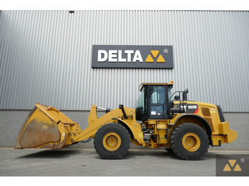 Kolesový nakladač CATERPILLAR 962M