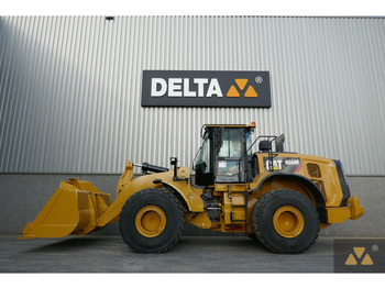 Kolesový nakladač CATERPILLAR 966M