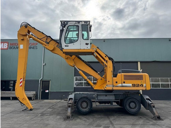 Překládkové rýpadlo LIEBHERR A 924
