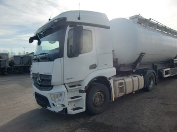 Ťahač MERCEDES-BENZ Actros 1840