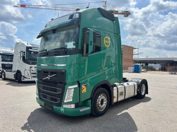 Ťahač VOLVO FH13 500