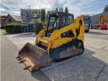 Šmykom riadený nakladač BOBCAT T190