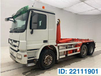 Hákový nosič kontajnerov MERCEDES-BENZ Actros 2641