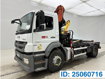Hákový nosič kontajnerov MERCEDES-BENZ Axor 1824