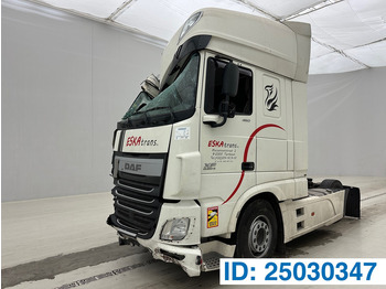 Ťahač DAF XF 460