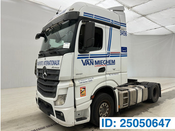 Ťahač MERCEDES-BENZ Actros 1842