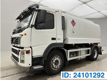 Cisternové vozidlo VOLVO FM9 260