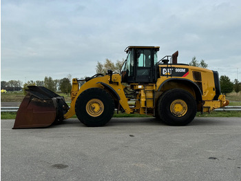 Kolesový nakladač CATERPILLAR 980M