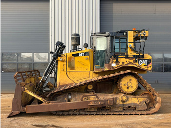 Buldozér CATERPILLAR D6T